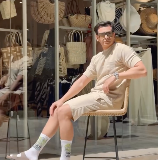 Walking through fashion